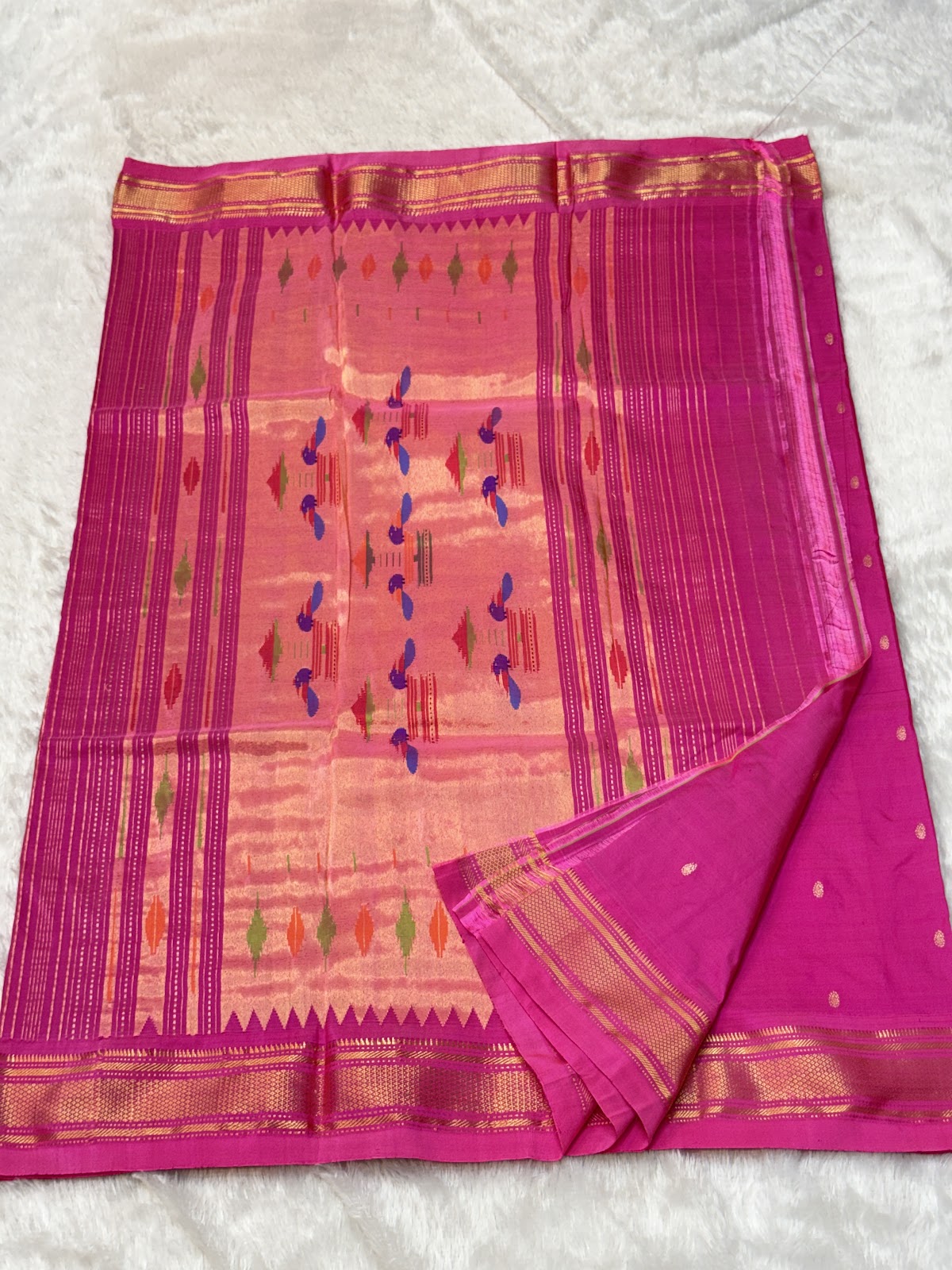 Traditional Yeola Paithani