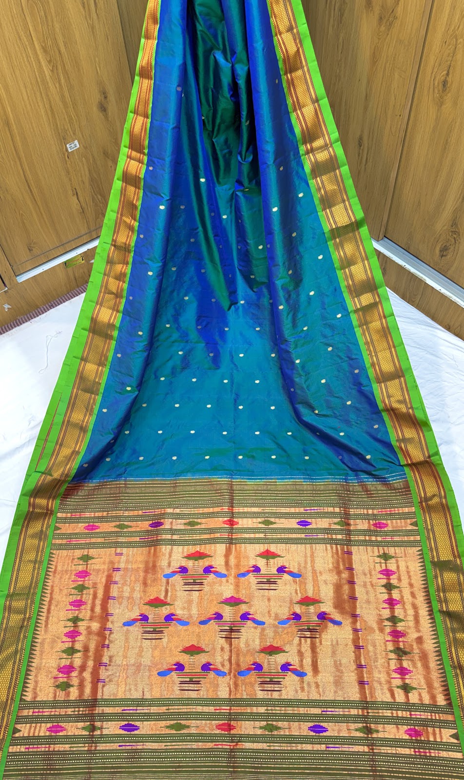 Traditional Yeola Paithani