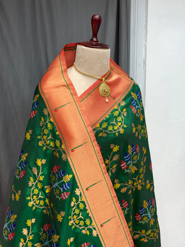 Single muniya border soft silk all over