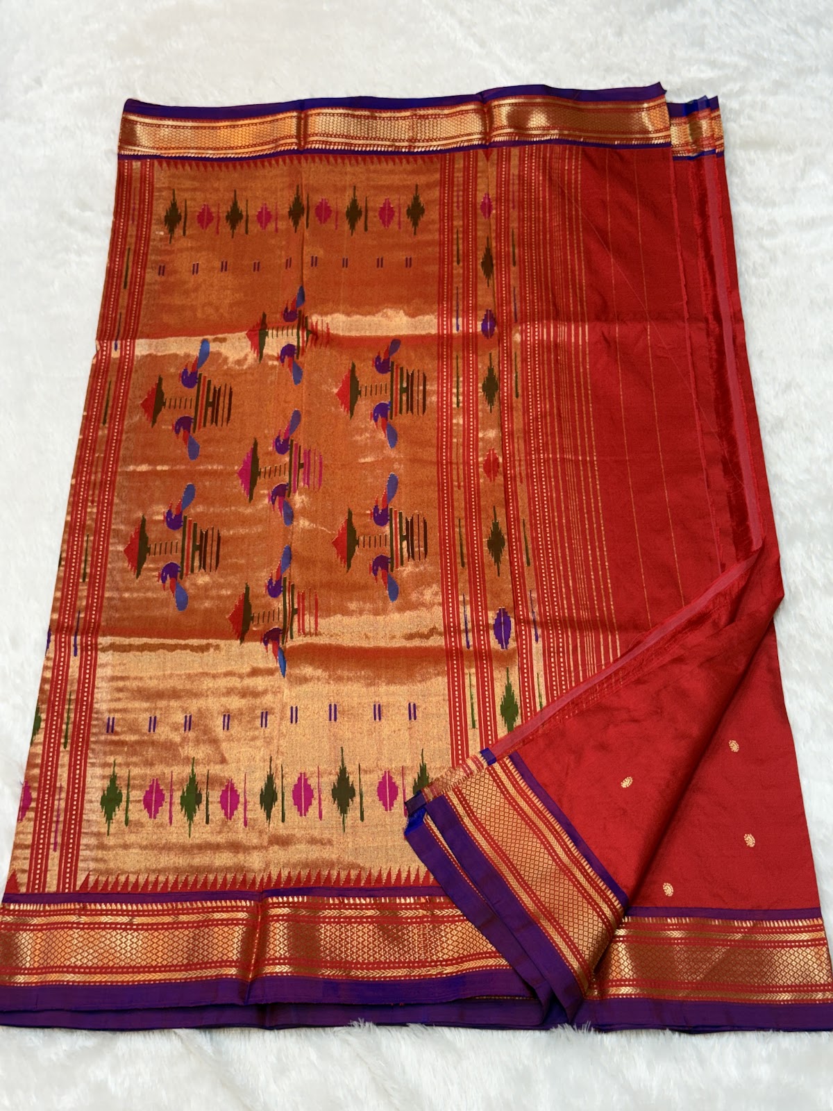 Traditional Yeola Paithani