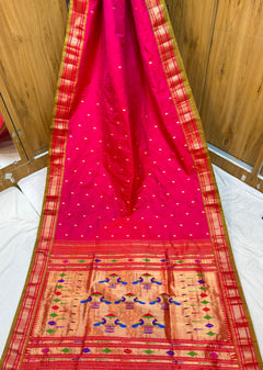 Traditional Yeola Paithani - Shubham Paithani Yeola - Angle 1