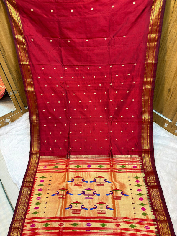 Traditional Yeola Paithani