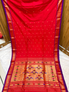 Traditional Yeola Paithani - Shubham Paithani Yeola - Angle 1