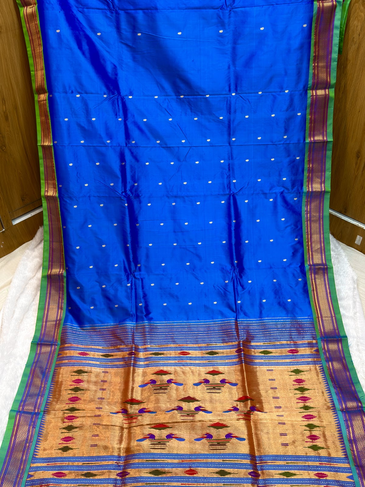 Traditional Yeola Paithani