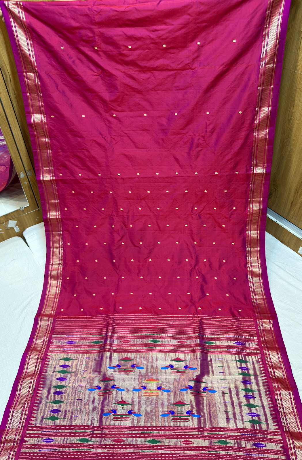 Traditional Yeola Paithani