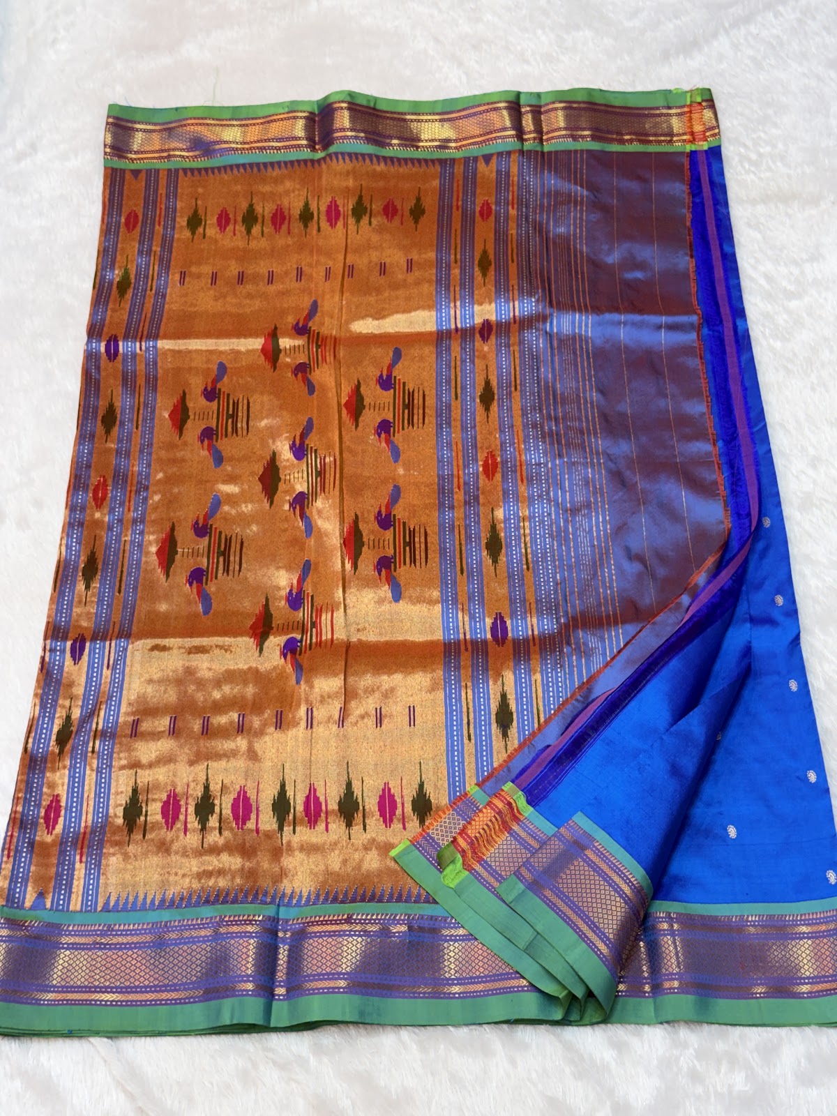 Traditional Yeola Paithani