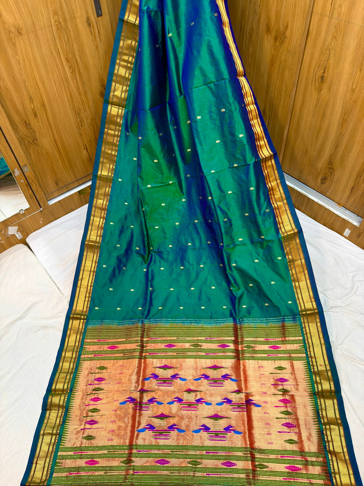 Traditional Yeola Paithani
