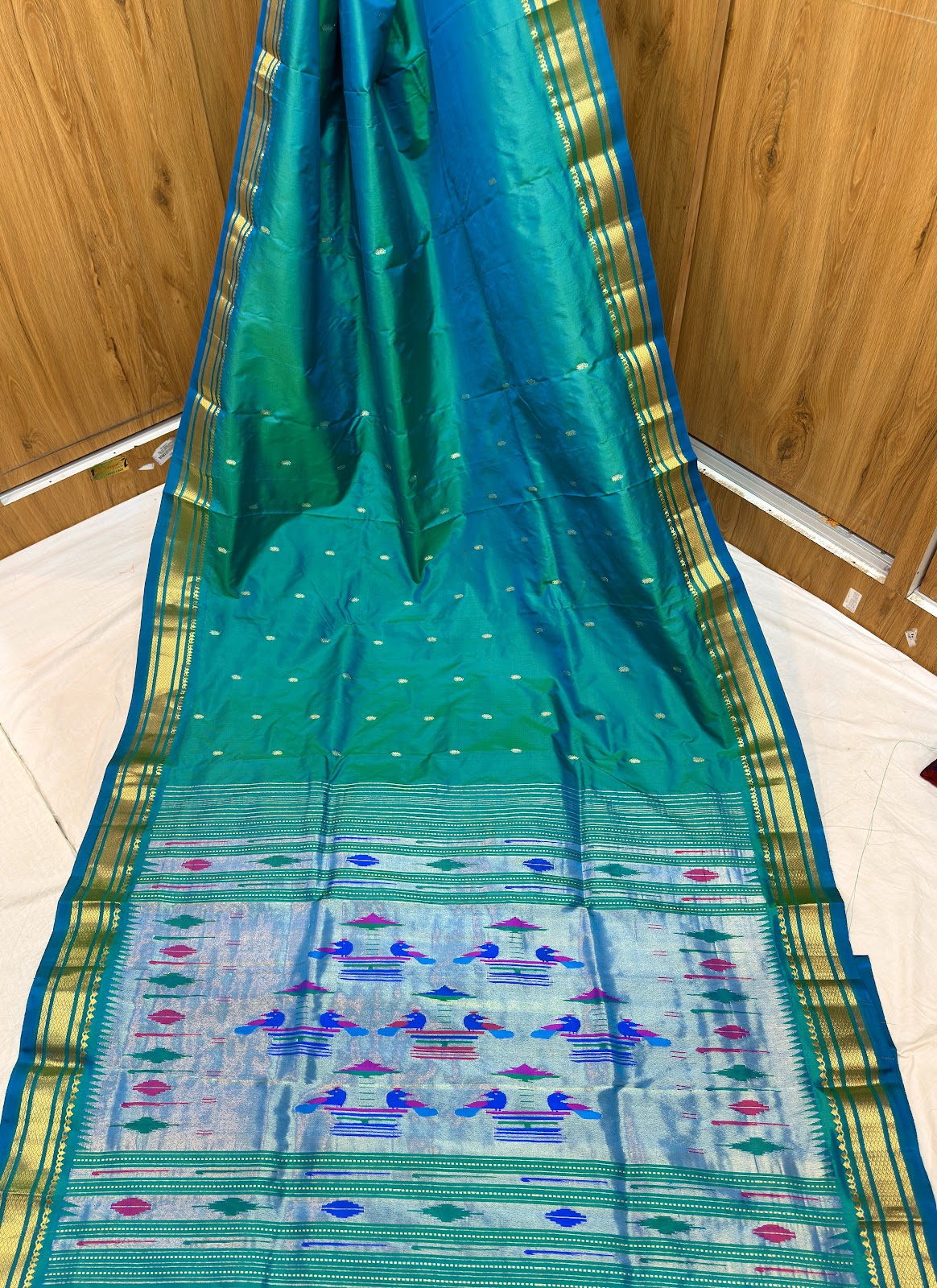 Traditional Yeola Paithani