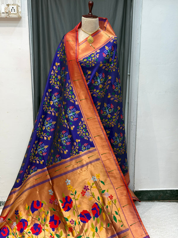 Single muniya border soft silk all over