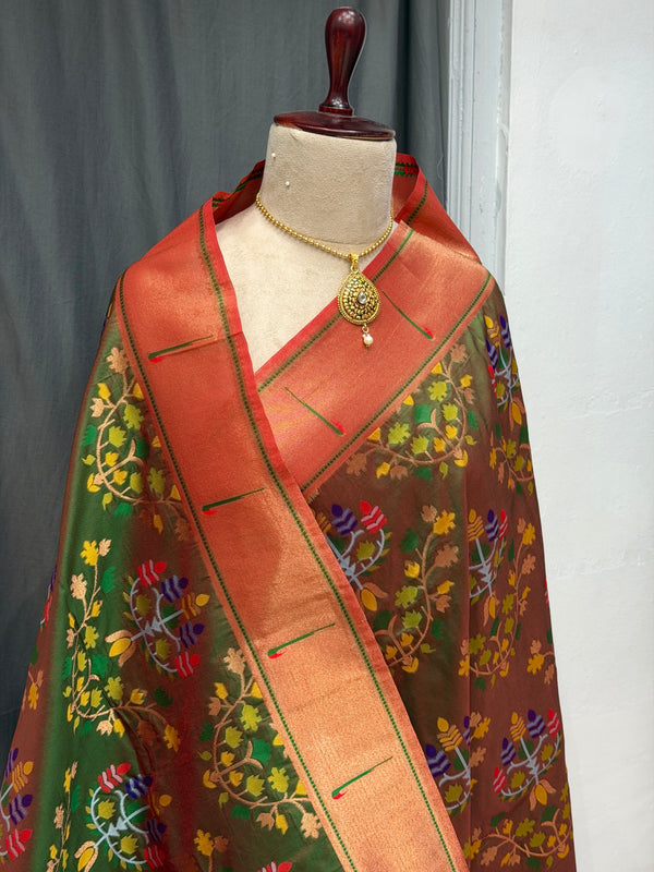 Single muniya border soft silk all over
