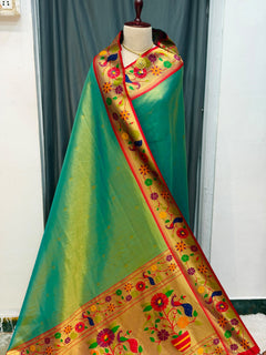 Flower border tissue paithani - Angle 1