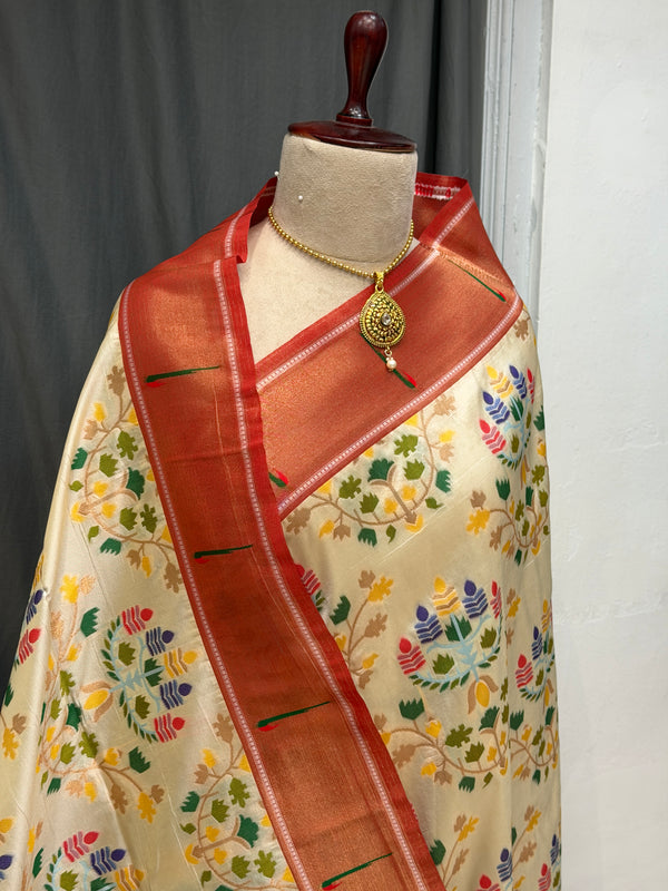 Single muniya border soft silk all over