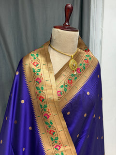Soft silk Asawali border - Angle 2