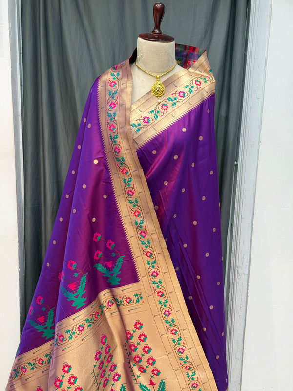 Soft silk Asawali border