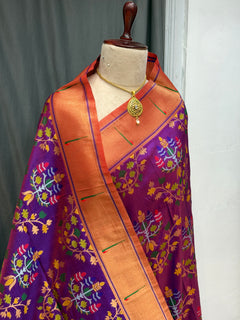 Single muniya border soft silk all over - Angle 2