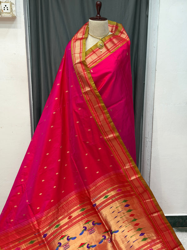 Traditional Yeola Paithani