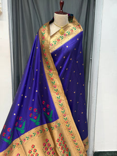 Soft silk Asawali border - Angle 1