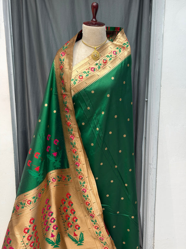 Soft silk Asawali border