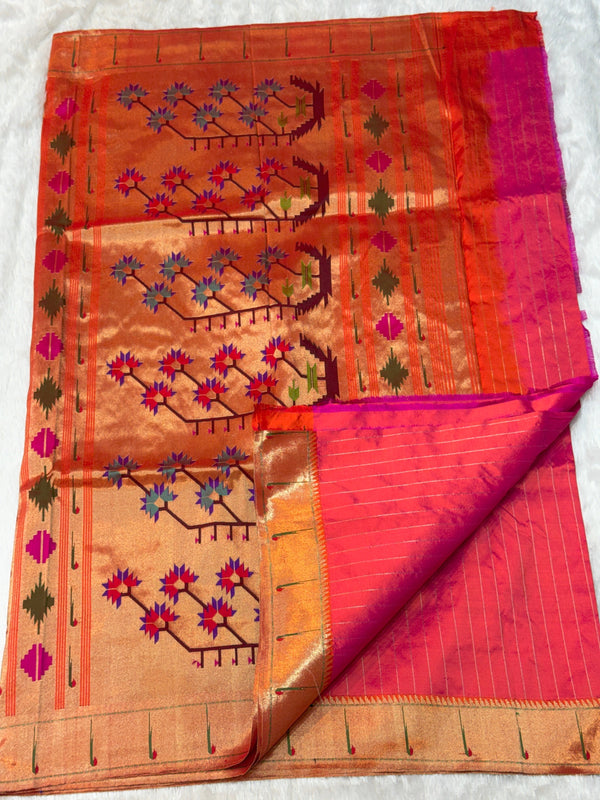Single Muniya Paithani